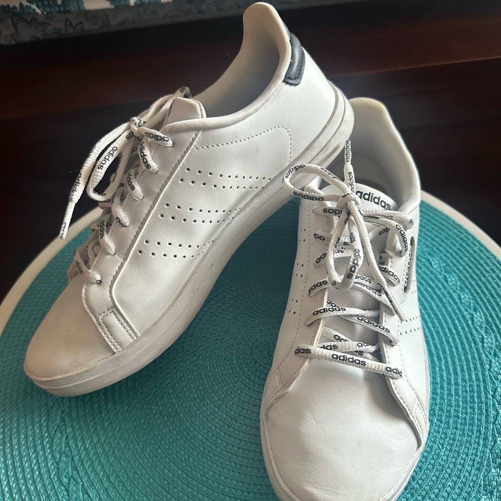 Adidas tennis shoes